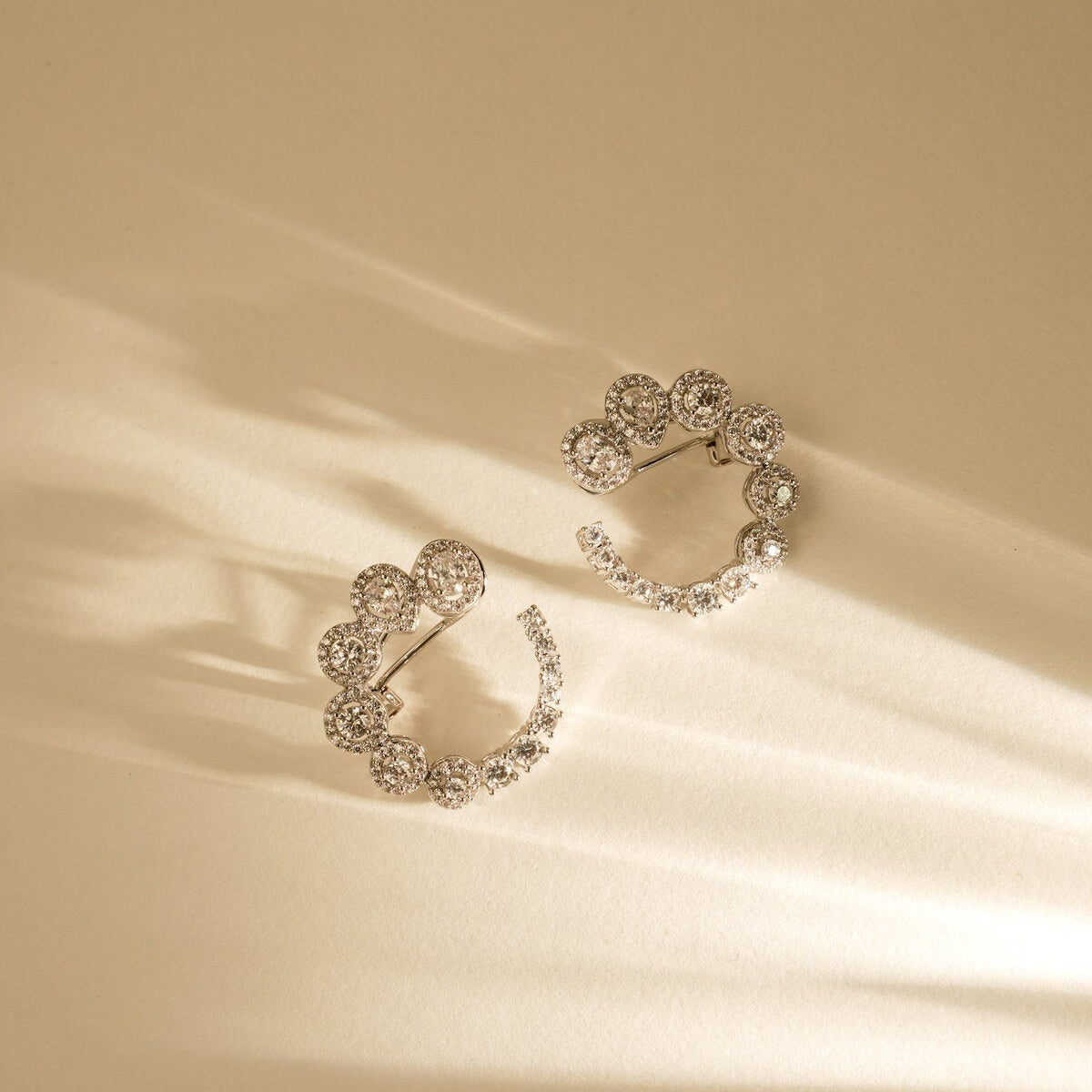 DIAMONTE C SHAPED HOOPS